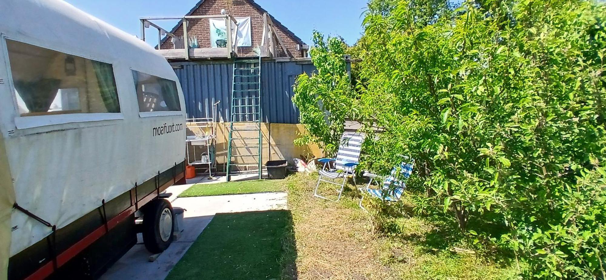 De Huifkar, Trekkershut Bij Sneek Hotell Hommerts Eksteriør bilde